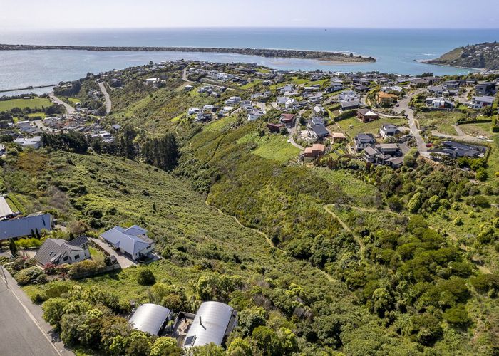  at 25 Drayton Drive, Mount Pleasant, Christchurch City, Canterbury