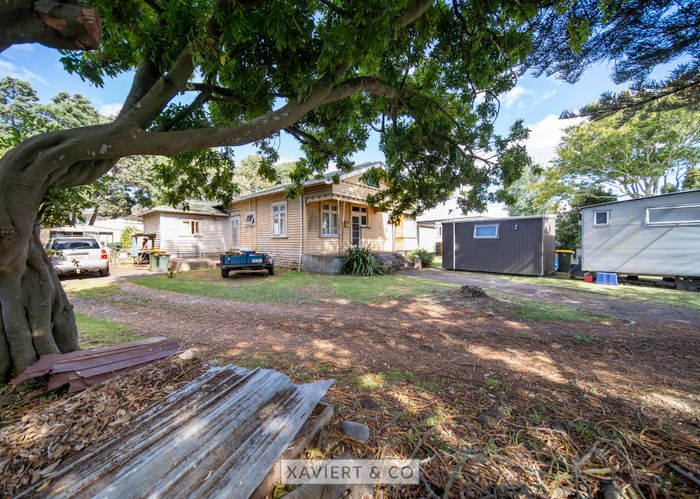  at 23 Gray Avenue, Mangere East, Auckland