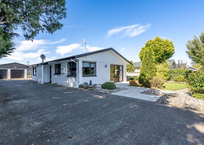  at 106 Cunningham Crescent, Grasmere, Invercargill