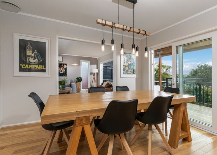  at 33 Montclair Rise, Browns Bay, Auckland
