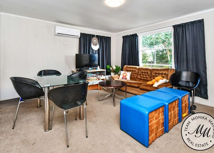  at 1/300 Panama Road, Mount Wellington, Auckland City, Auckland