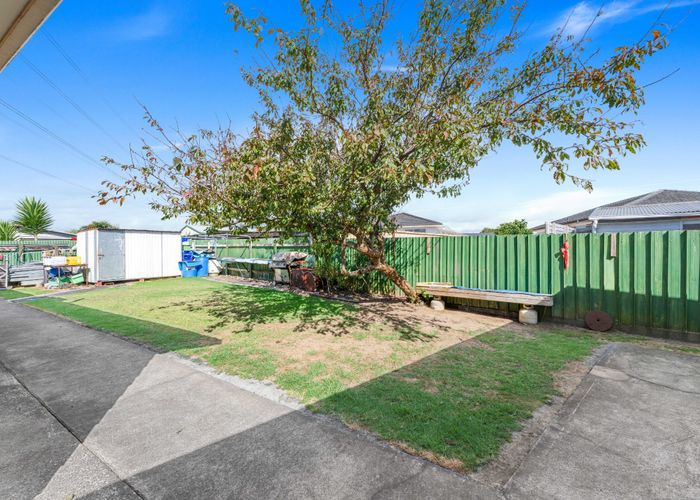  at 5 Treviso Place, Clover Park, Manukau City, Auckland
