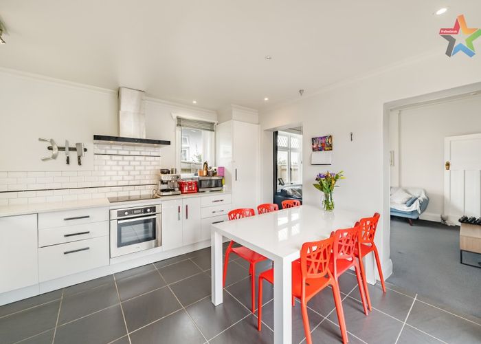  at 52 William Street, Petone, Lower Hutt