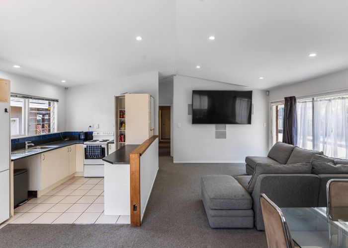  at 20 Rotoiti Ave, Pakuranga Heights, Manukau City, Auckland