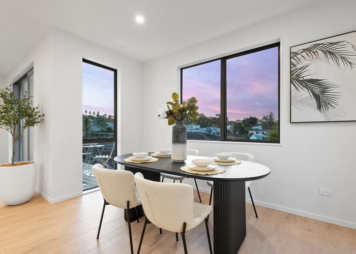  at 144A Oaktree Avenue, Browns Bay, North Shore City, Auckland
