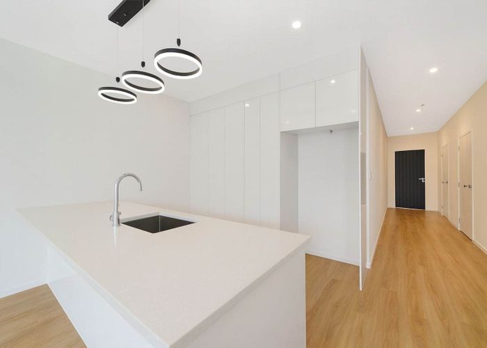  at 11 Paku Lane, Mount Wellington, Auckland City, Auckland