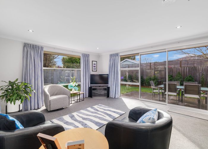  at 33C Wilsons Road South, St. Martins, Christchurch City, Canterbury