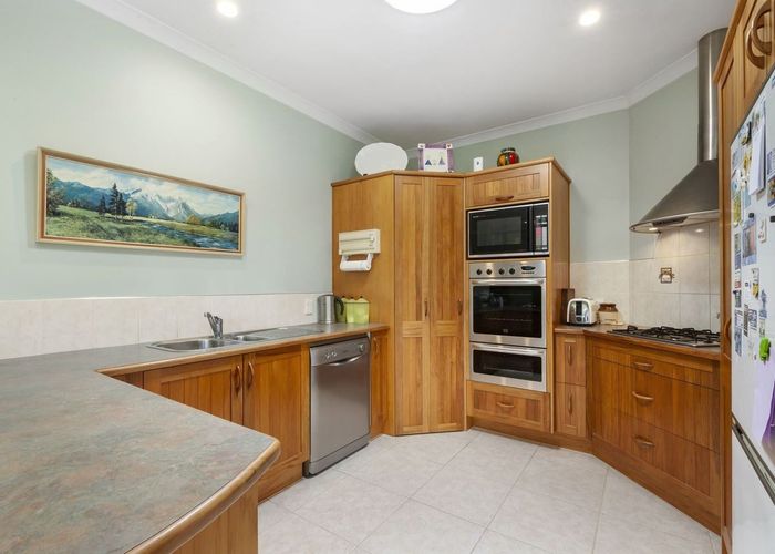  at 28 The Grove, Nukuhau, Taupo, Waikato