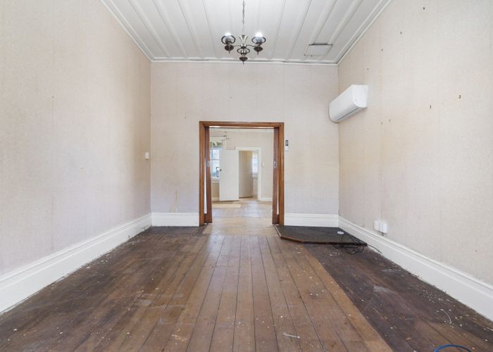  at 11 Chamberlain Street, Grey Lynn, Auckland City, Auckland