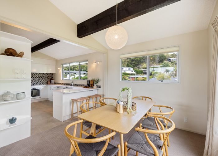  at 86 Wakatu Avenue, Redcliffs, Christchurch City, Canterbury