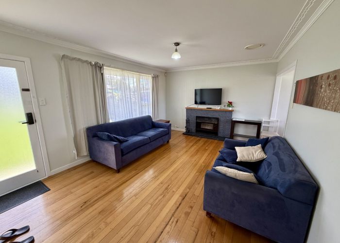  at 51 Woodford Avenue, Henderson, Waitakere City, Auckland