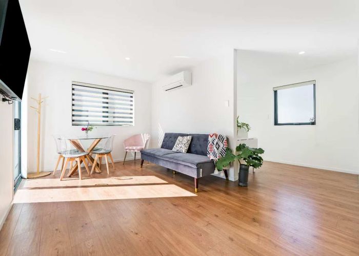  at 11 Selkirk Road, Mount Albert, Auckland City, Auckland