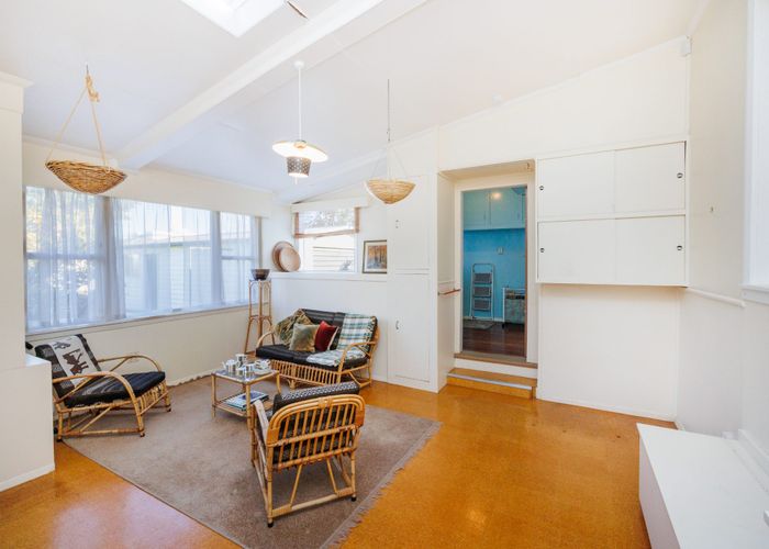  at 18 Milverton Avenue, Hokowhitu, Palmerston North, Manawatu / Whanganui
