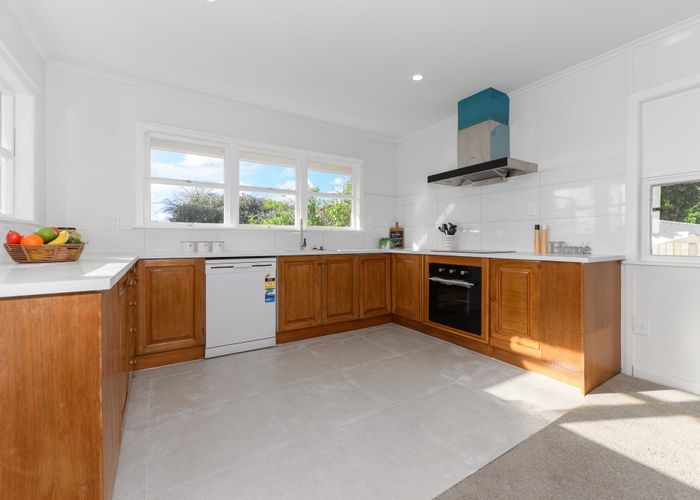  at 2B Eaton Road, Hillsborough, Auckland City, Auckland