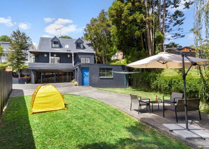  at 34A Dolbear Street, Titirangi, Auckland