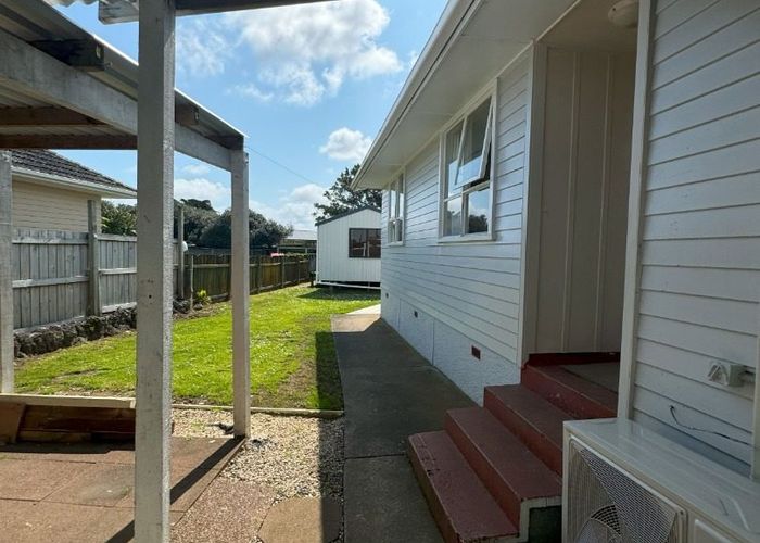  at 5 Wroughton Crescent, Otara, Manukau City, Auckland