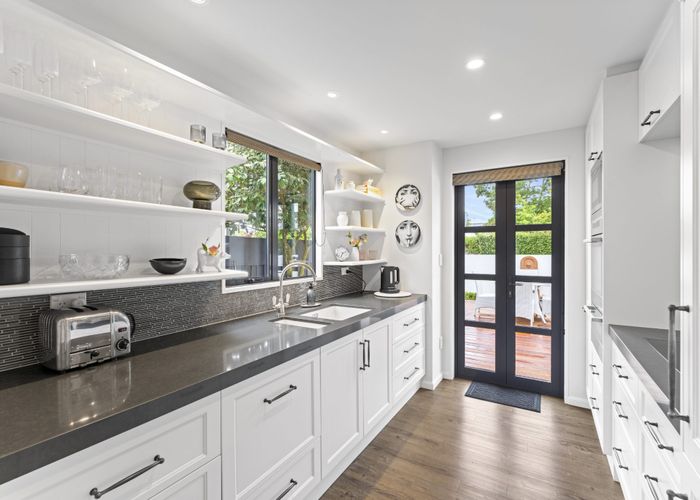  at 43 Cox Street, Merivale, Christchurch