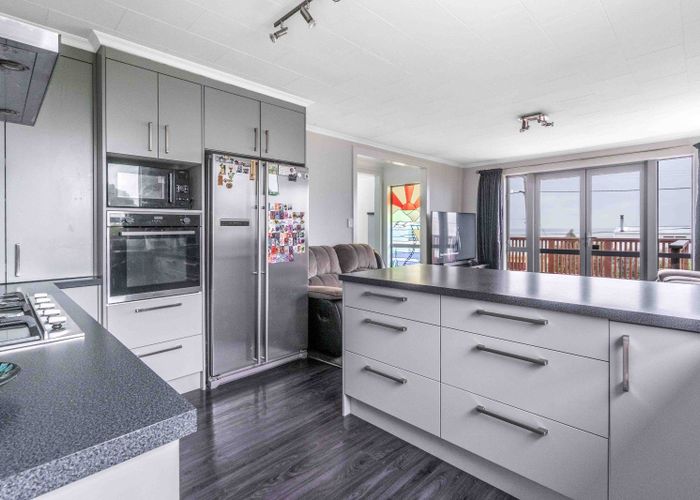  at 6 Pilcher Avenue, Bluff