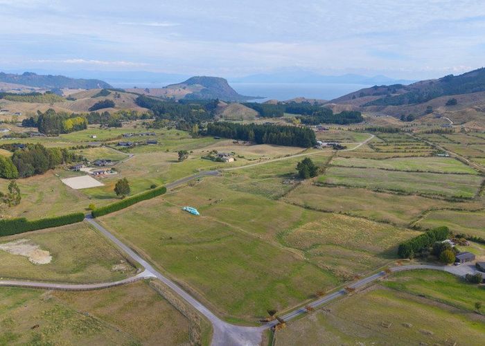  at 52 Grant Road, Kinloch, Taupo, Waikato