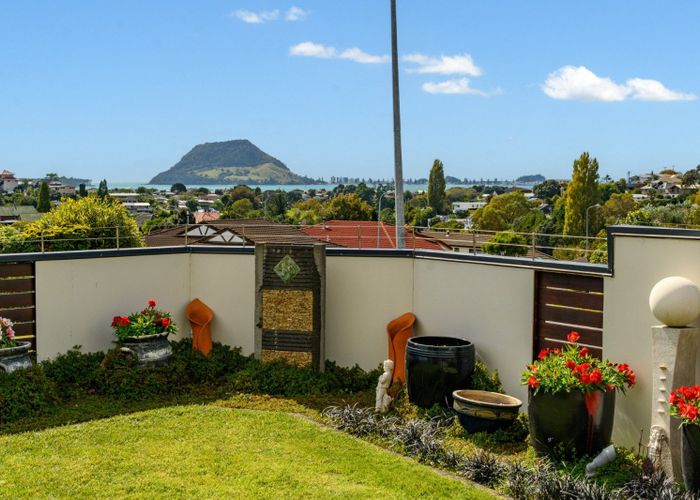  at 42 Hillcrest Road, Otumoetai, Tauranga