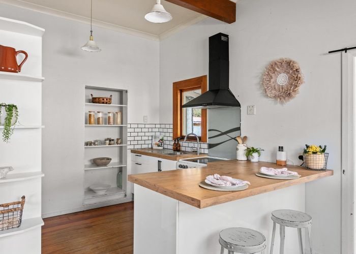  at 385 Clifford Street, Mangapapa, Gisborne