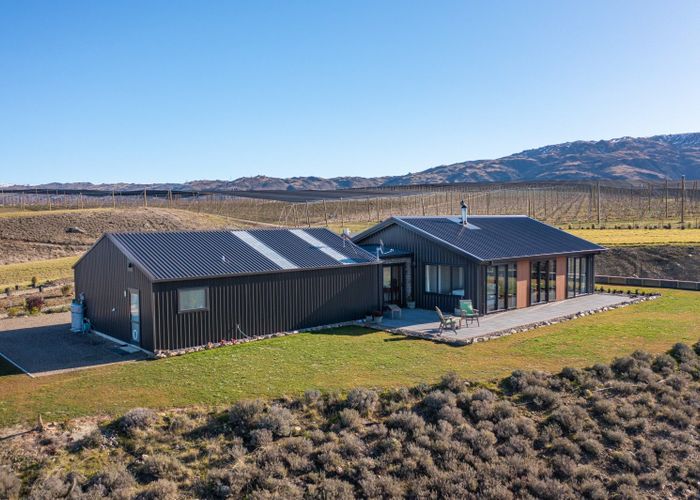  at 1 Stella Way, Waikerikeri