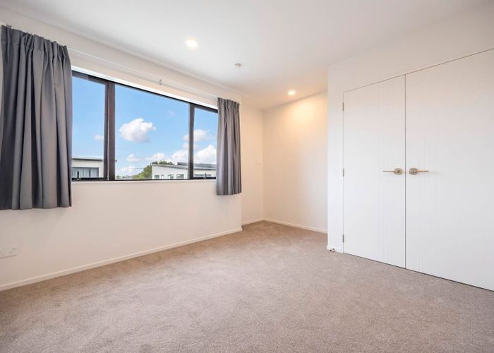  at 12 Camp Road, Mount Wellington, Auckland