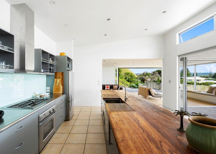  at 14 Oraka Road, Mahia, Wairoa, Hawke's Bay