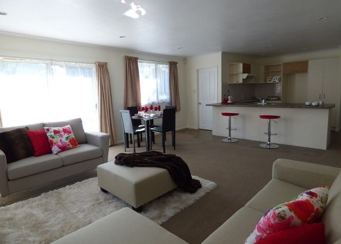  at 21 Piriti Place, Weymouth, Manukau City, Auckland