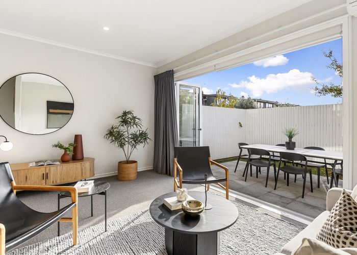  at 16 Mangahoe Road, Mount Wellington, Auckland City, Auckland