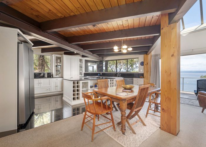  at 838 Wily Terrace, Acacia Bay, Taupo