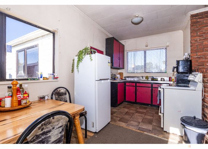  at 104 King Street, Pareora, Pareora