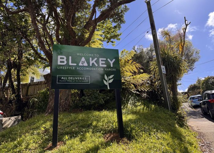  at Common/19 Blakey Ave 19 Blakey  Ave, Karori, Wellington, Wellington