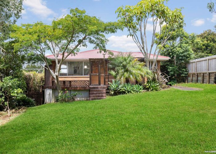  at 122 Whangaparaoa Road, Red Beach, Rodney, Auckland