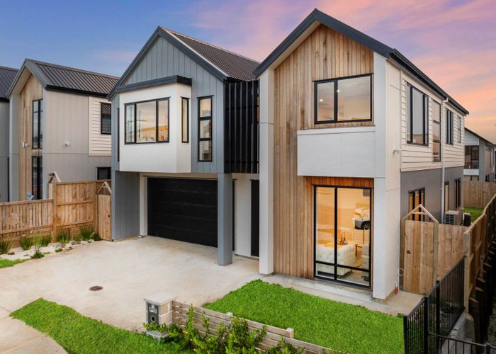  at 12 Woodacre Street, Flat Bush, Auckland