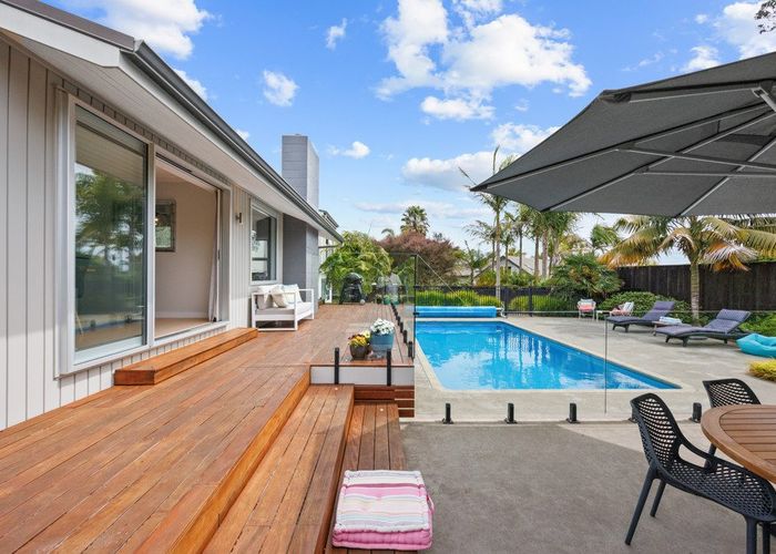  at 22 Sunnyhill Crescent, Sunnyhills, Manukau City, Auckland