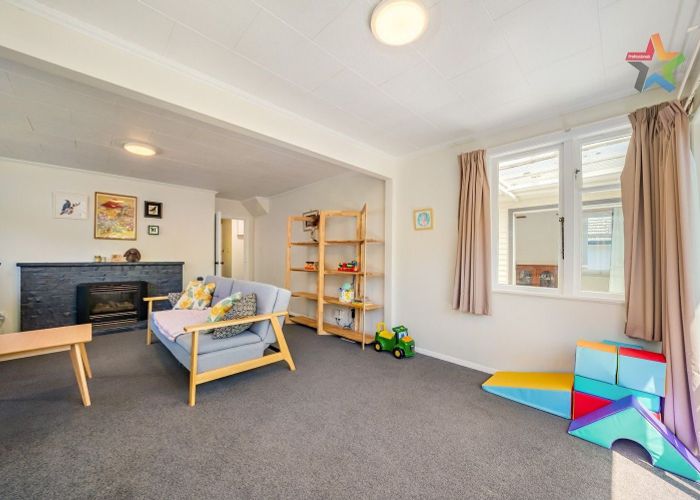  at 43 Fleet Street, Naenae, Lower Hutt, Wellington