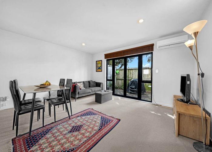  at 118 Stanhope Road, Mount Wellington, Auckland City, Auckland