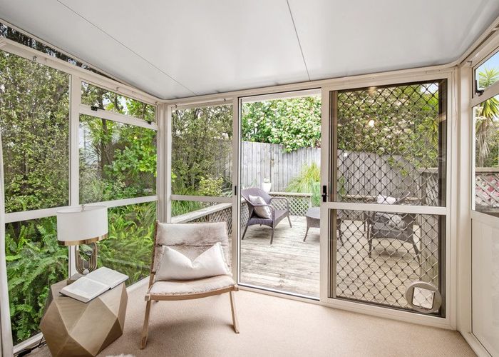  at 12 Mandeville Place, Unsworth Heights, Auckland
