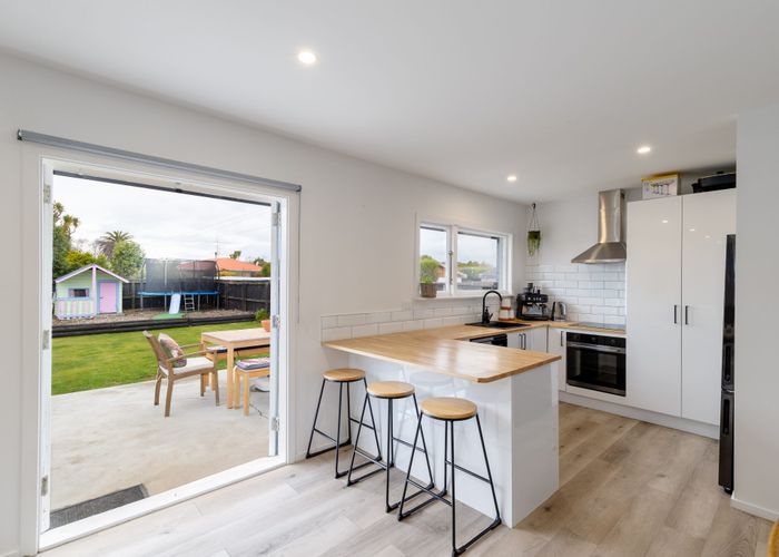  at 5 Cromer Place, New Brighton, Christchurch