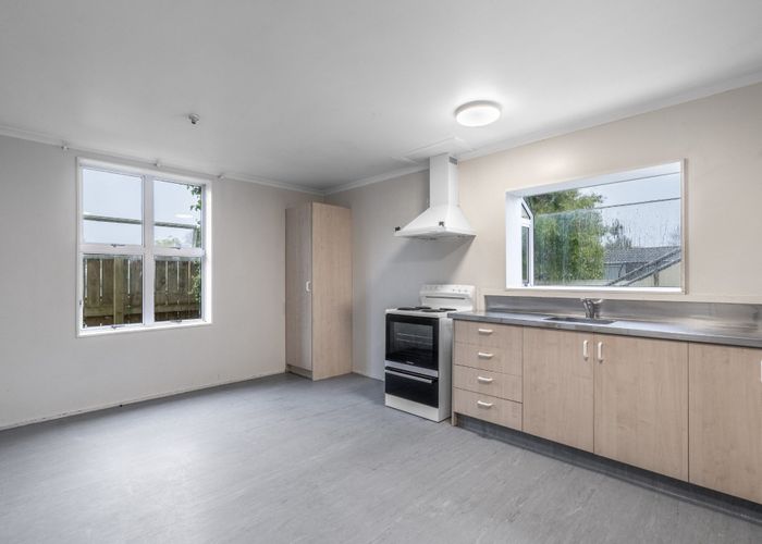  at 122 Lorn Street, Glengarry, Invercargill, Southland