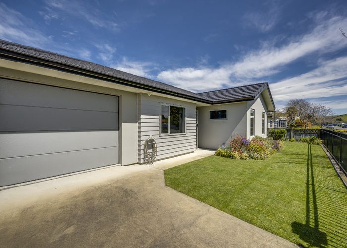  at 9 Gebbie Road, Taradale, Napier, Hawke's Bay