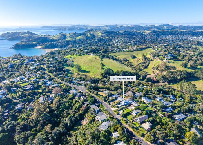  at 35 Hauraki Road, Oneroa, Waiheke Island, Auckland