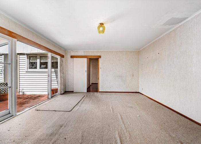  at 38 Toru Street, Te Atatu Peninsula, Waitakere City, Auckland