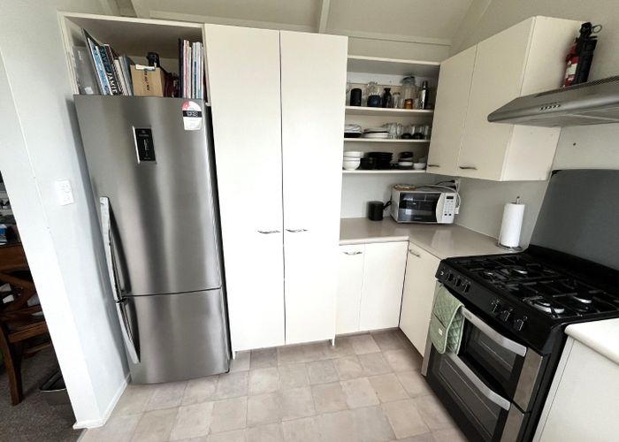  at 2/64 Kaikoura Street, Maupuia, Wellington