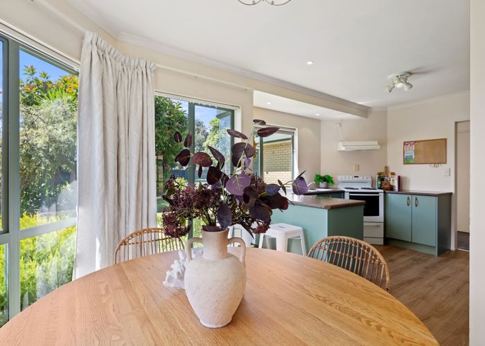  at 96 Evans Road, Papamoa, Tauranga, Bay Of Plenty