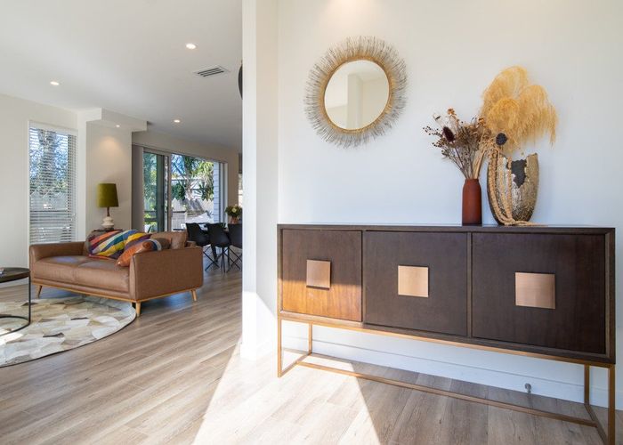 at 335A East Coast Road, Mairangi Bay, North Shore City, Auckland