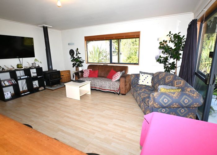  at 2 Alymer Place, Franz Josef Glacier