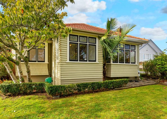  at 180 Carrington Road, Mount Albert, Auckland City, Auckland