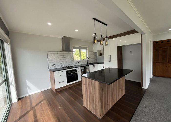 at 1  Kingsway Crescent, Forest Lake, Hamilton, Waikato